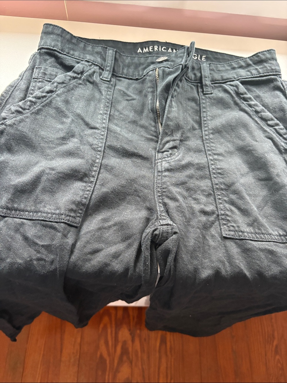 Black American Eagle Cargo Style Pants